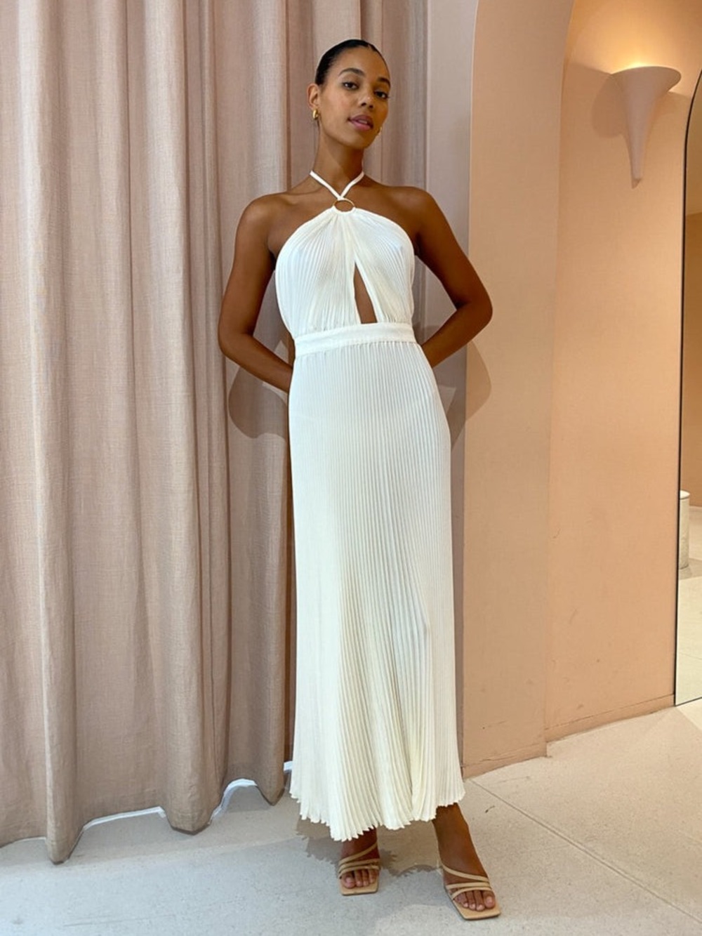 Lidee Reveil Creme Gown Elegant Evening Dress Size 8